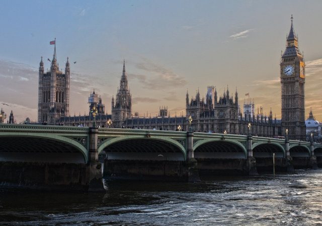 London Parliament - Image by Adam Derewecki