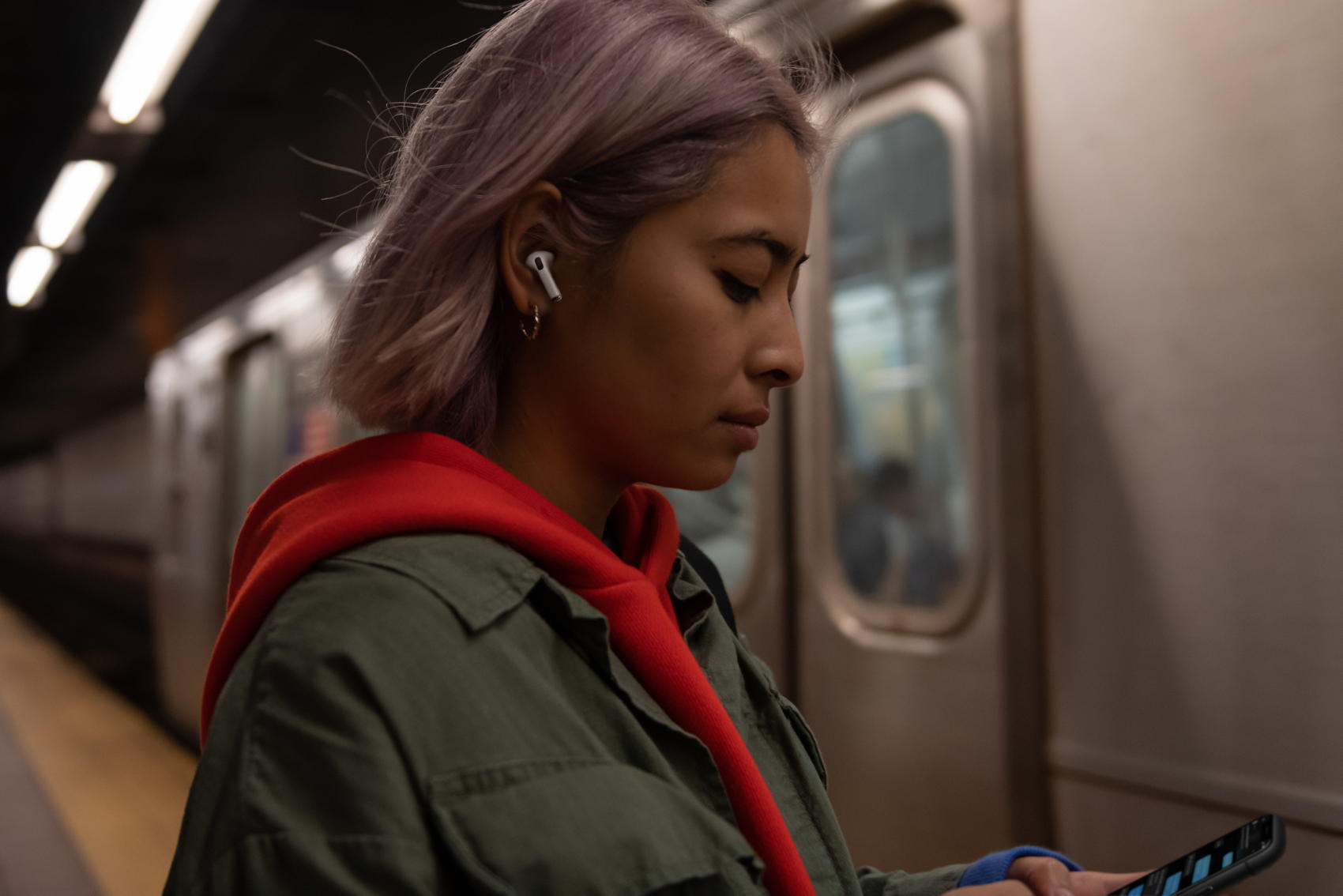 Apple AirPods Pro Lifestyle - Credit Apple