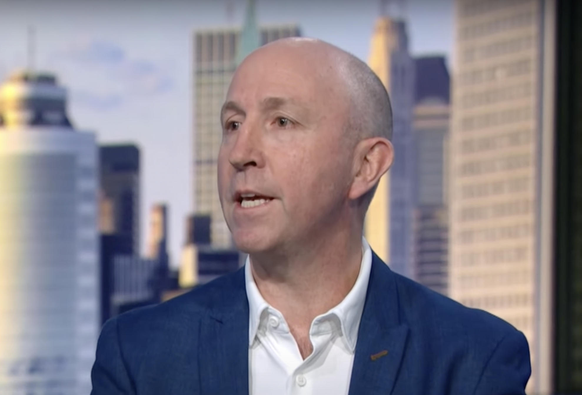 Scott Russell Takes Helm at NICE: Harnessing AI and Cloud for Enhanced Customer Experiences Amid Economic Shifts