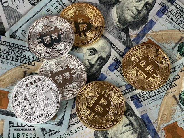 Top 5 Deflationary Cryptocurrencies and Where to Buy Them