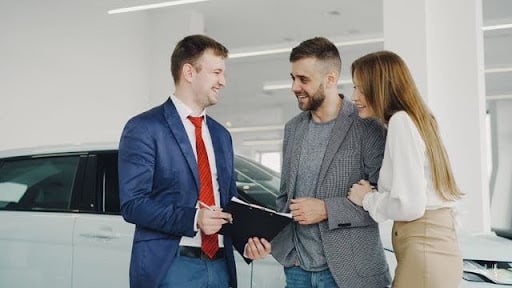 Shifting Gears: How to Leverage Digital Marketing as a Car Salesman